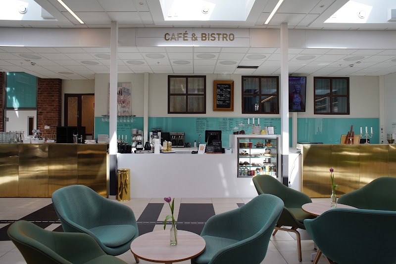 Café & Bistro