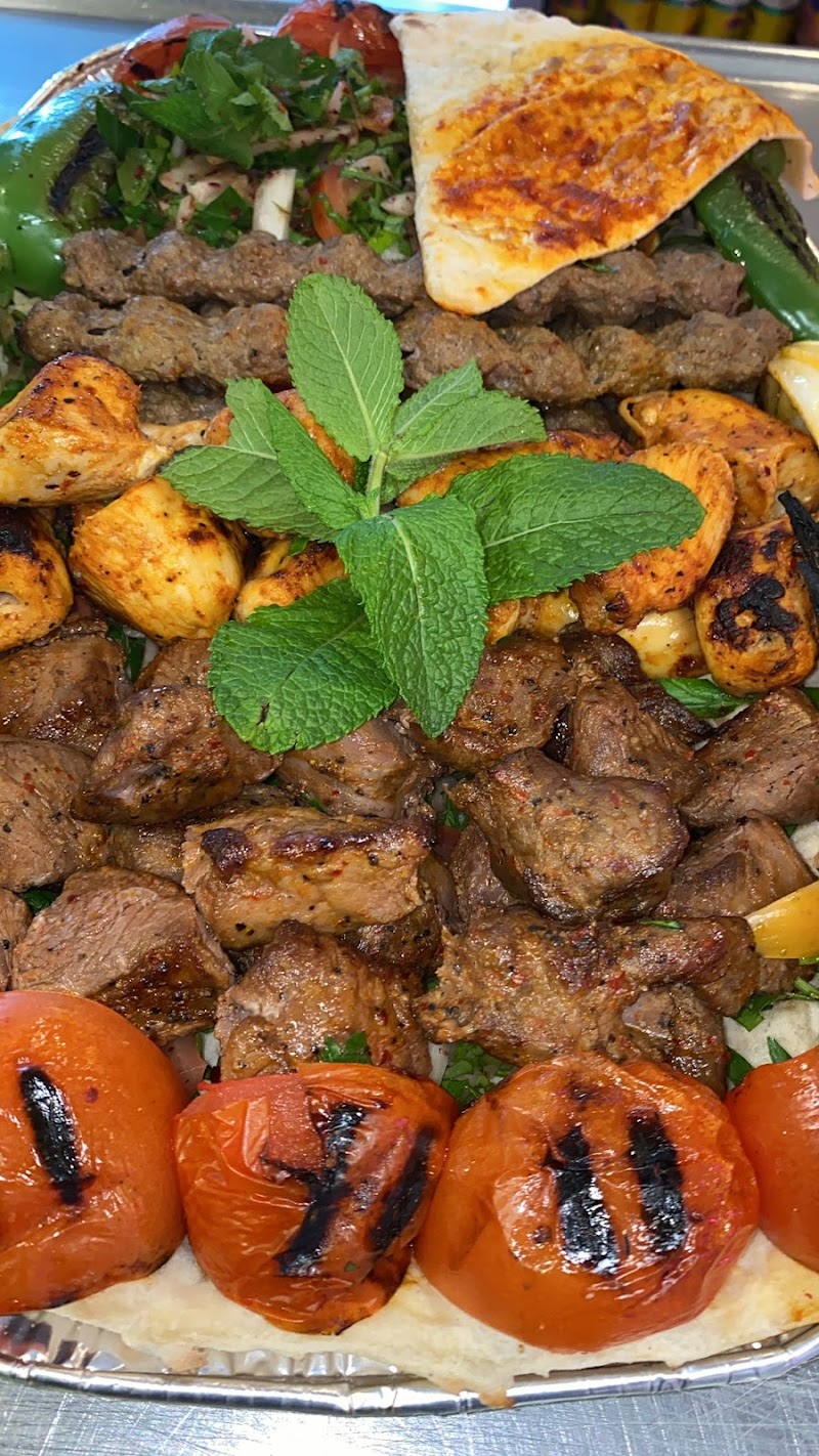 Bbq Köket Pizza, Kebab