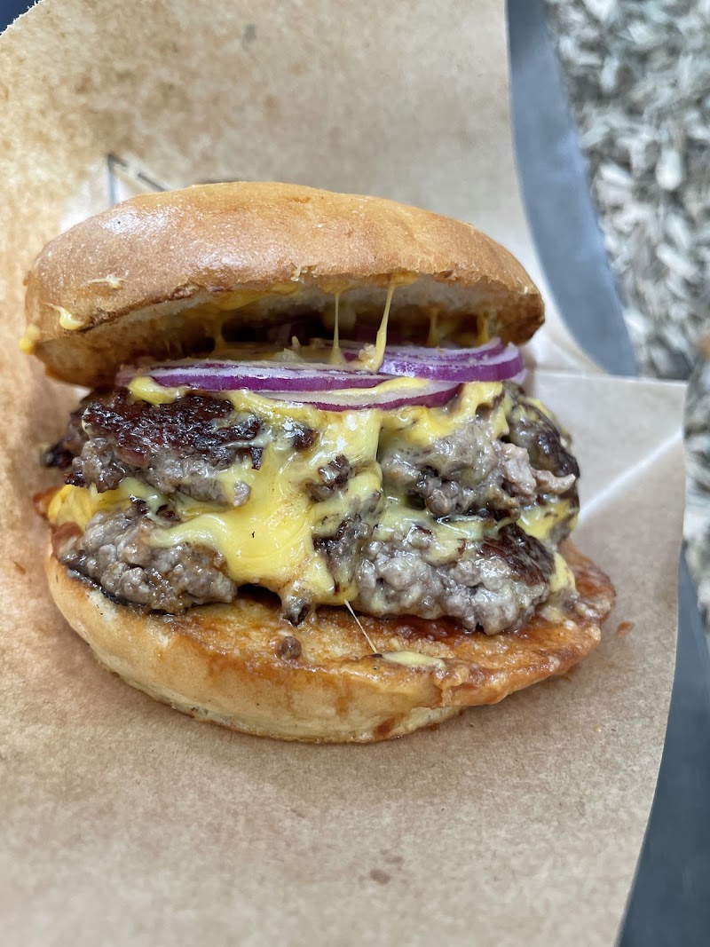 Mike's Food Truck