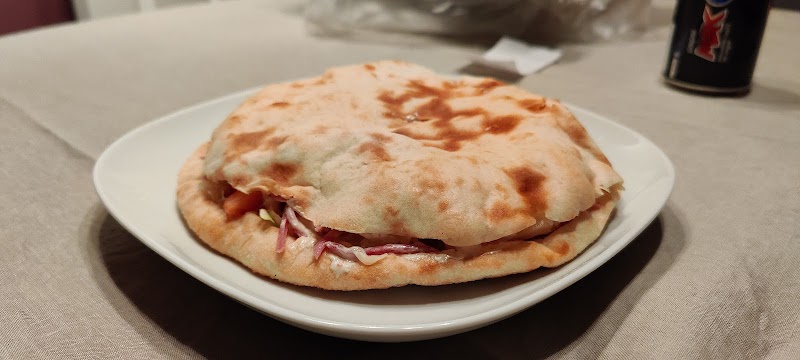 Stavre Pizzeria